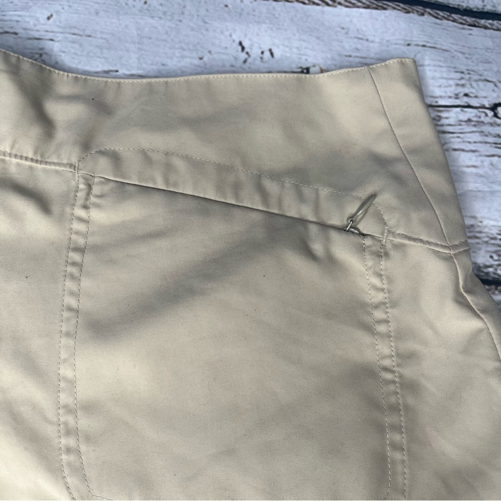 Patagonia Cream Women Shorts Size 8 - Picture 4 of 7